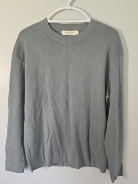 Concepts One | Blue Gray Crew Neck Sweater Size Large